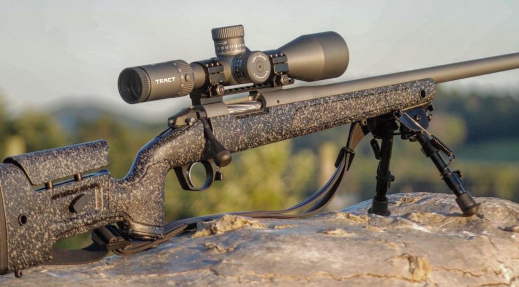 Looking at MOA vs MRAD, you must first determine for what application you'll use the scope.