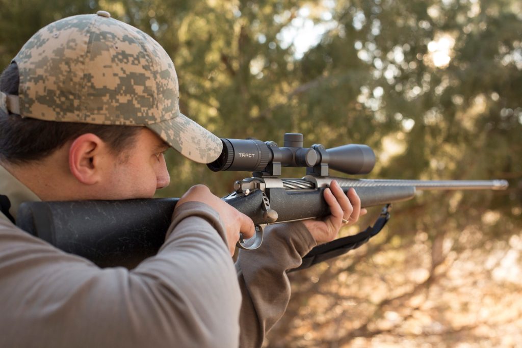 Choosing a Rifle Scope for Deer Hunting